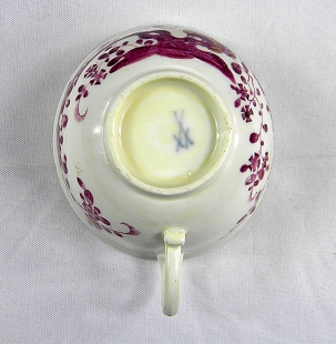 Tasse & Untertasse Meissener Porzellan mit Bl�ten Motiv 1815
