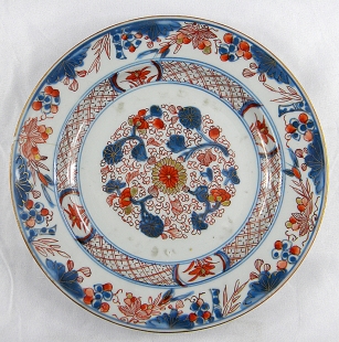 5 Teller Imari Porzellan Anfang 18. Jh.