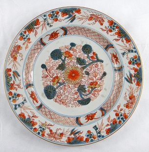5 Teller Imari Porzellan Anfang 18. Jh.